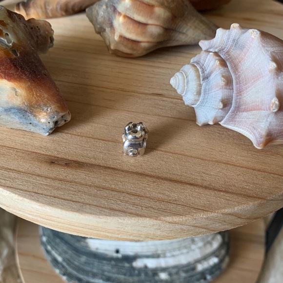 Retired Pandora Rabbit Charm - Picture 3 of 5